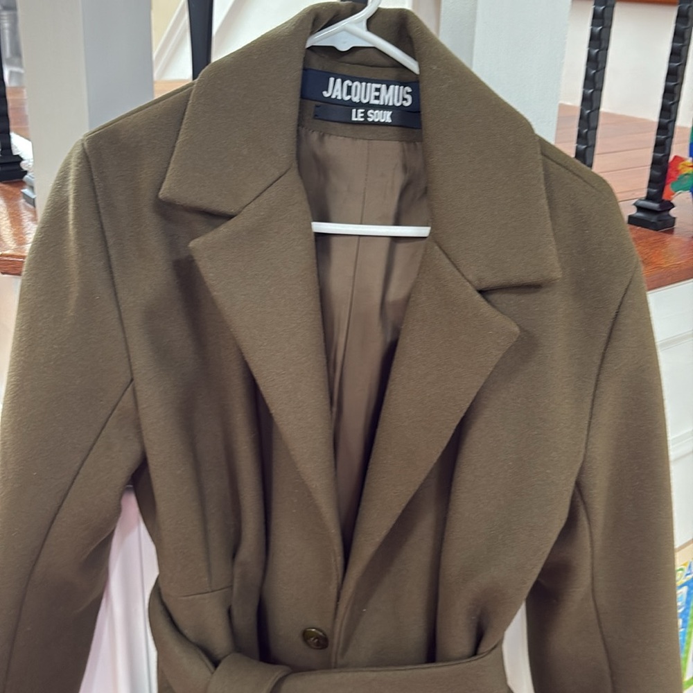 Jacquemus 2025 Runway Coat!